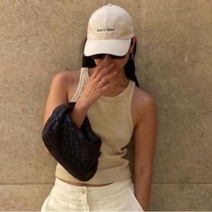 MERIT LESS IS MORE HAT